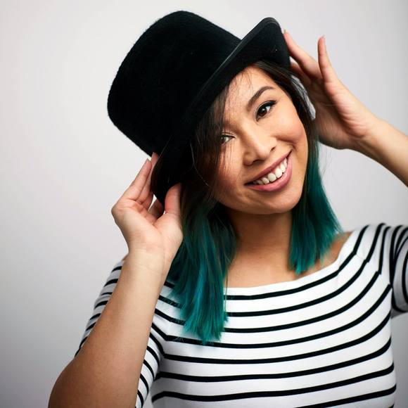 Meet your Posher, Julie - Picture 1 of 1